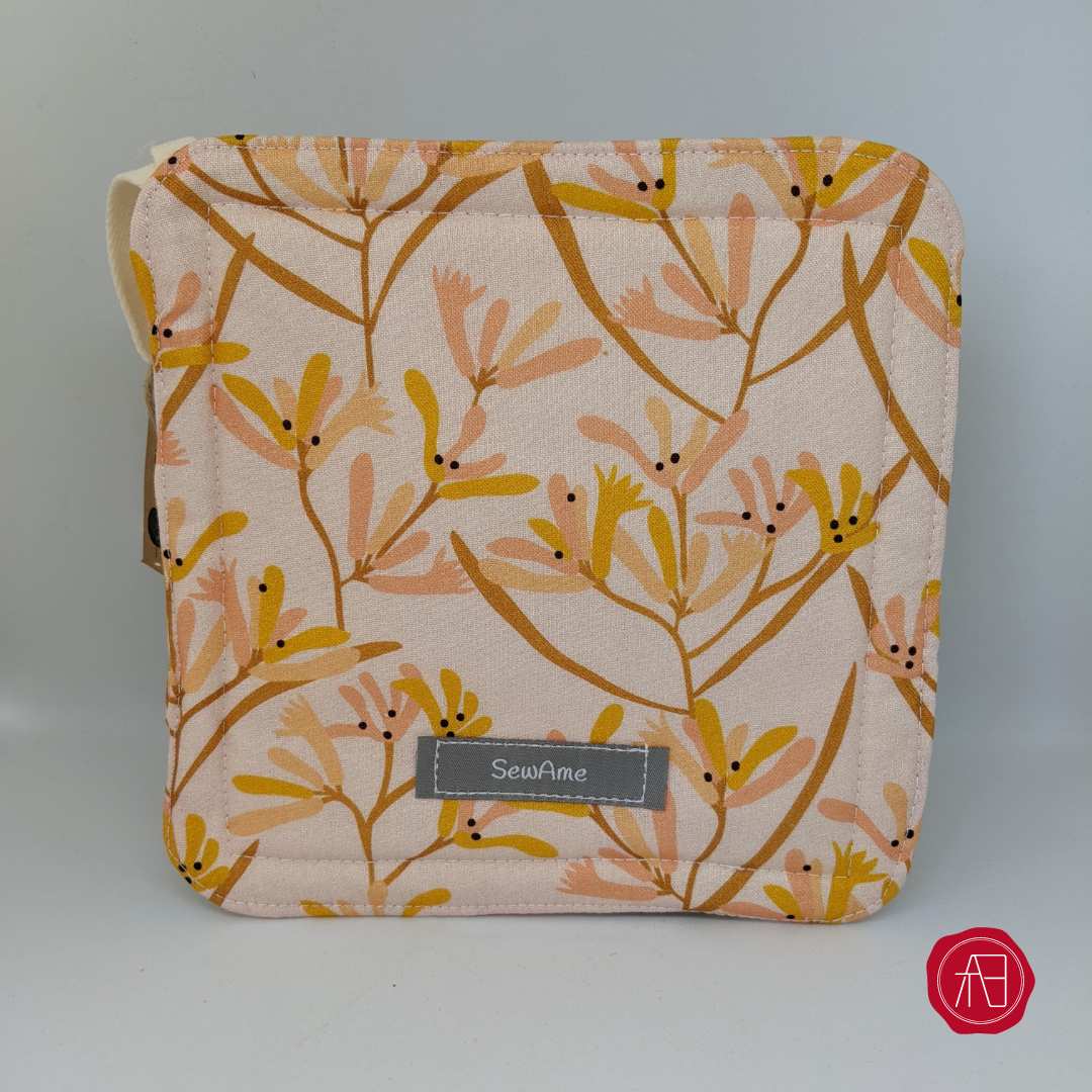 Jocelyn Proust Australian Kangaroo Paw Flower Fabric pot holder