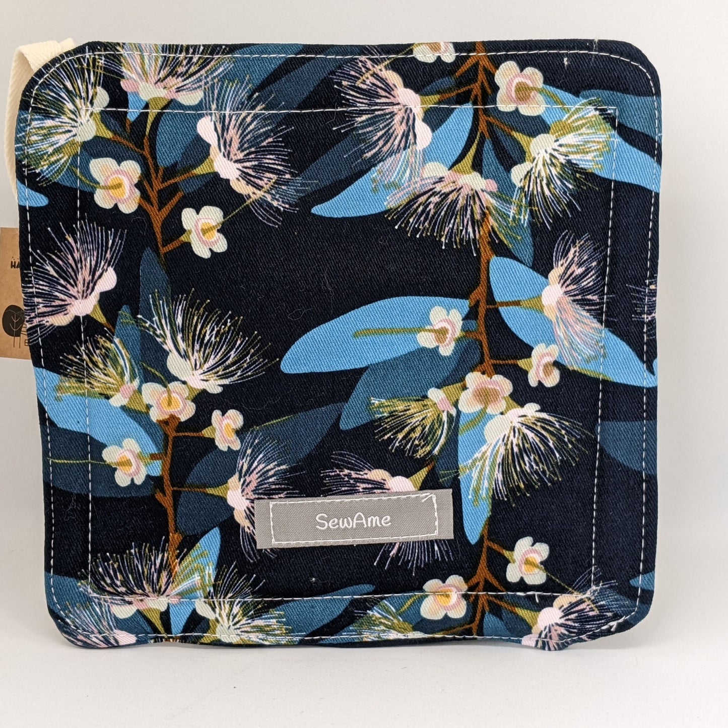 Jocelyn Proust Australian Lilly Polly Syzigum Flower Fabric pot holder