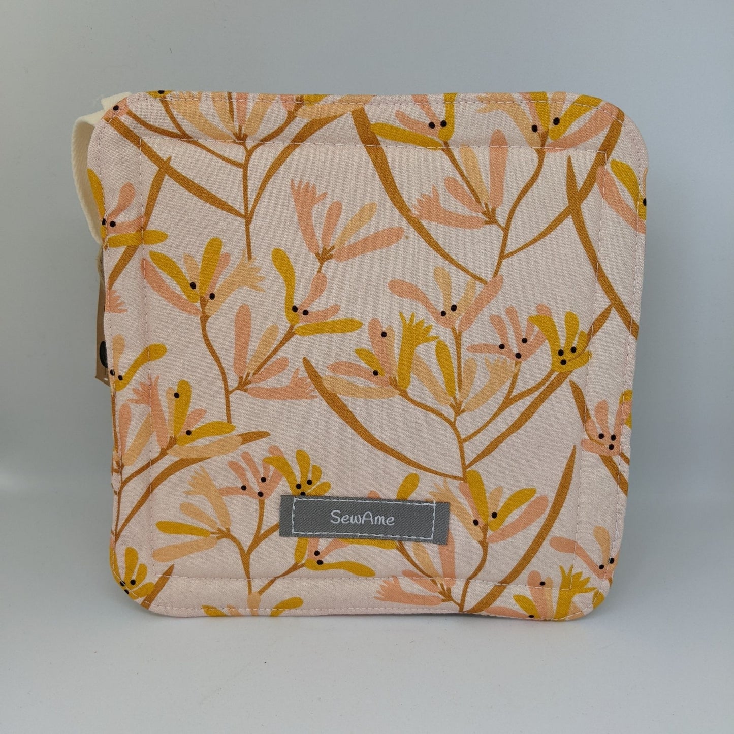 Jocelyn Proust Australian Kangaroo Paw Flower Fabric pot holder