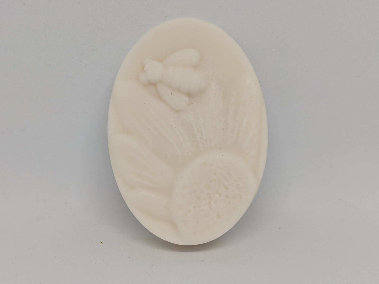 Water lily lotus fragrance soy wax tablets by 3 wandering oaks